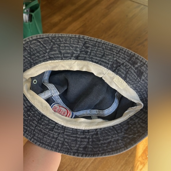 Denim Cubs Bucket Hat - Picture 4 of 4